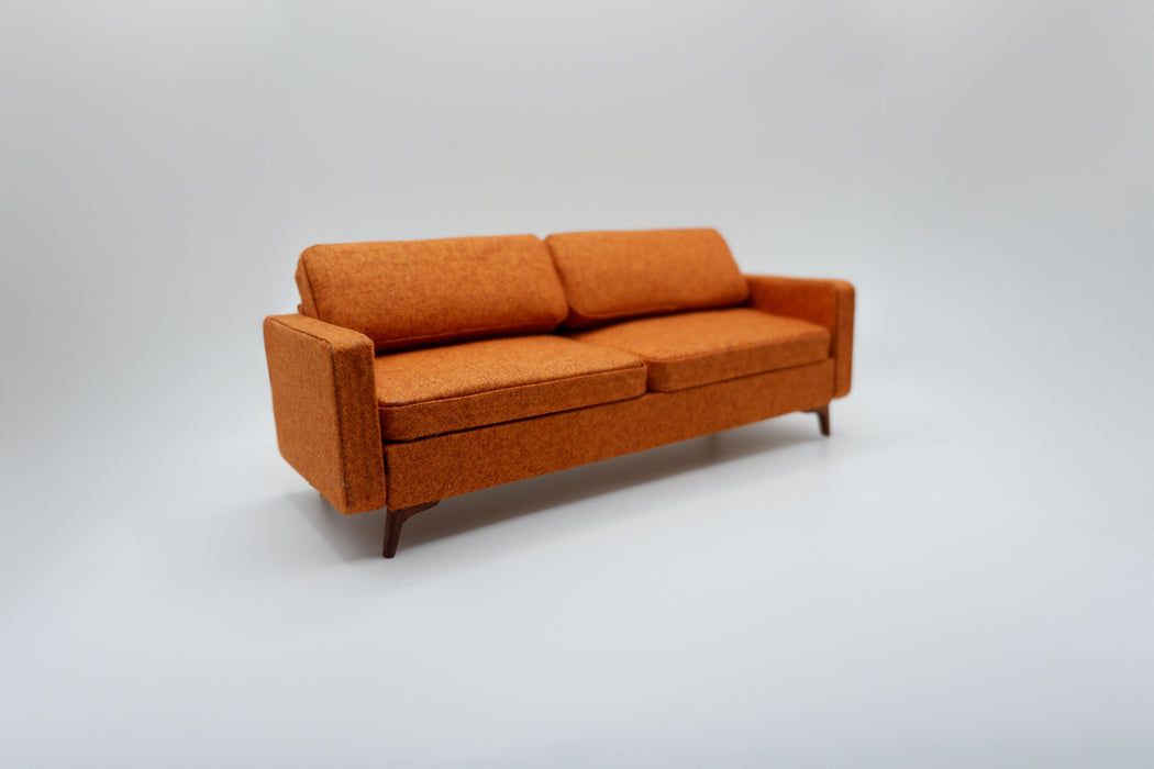 Mid-Century Modern Sofa Kit - 1:12