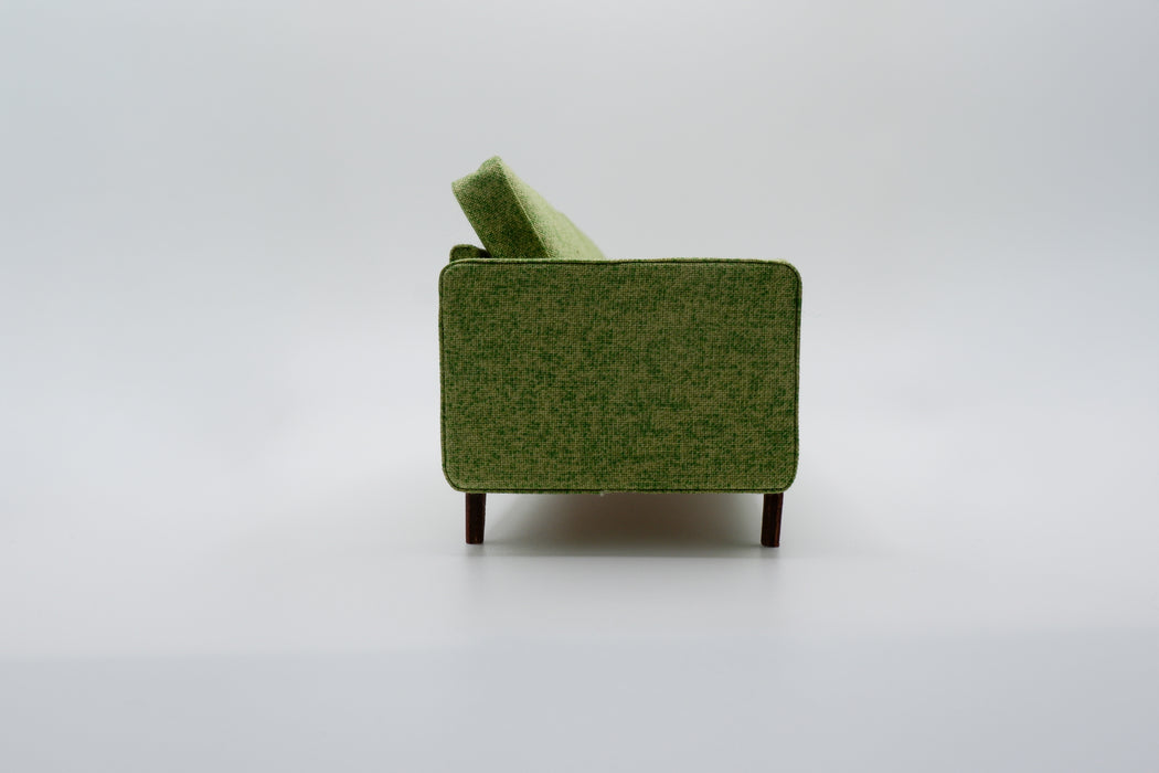 Green Mid-Century Modern Sofa - 1:12